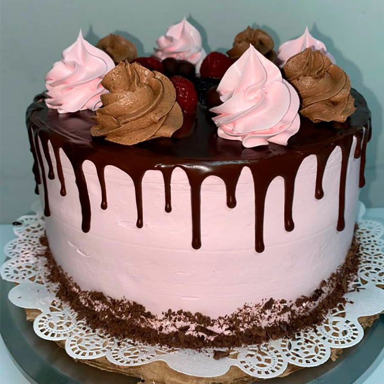 Cake Fresa Bombón